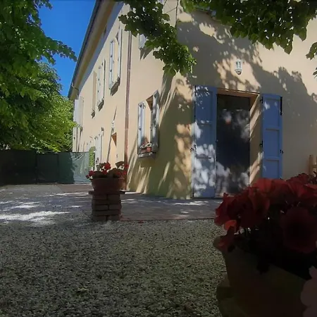 Panzió La Torre Di Longara