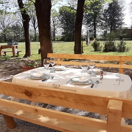 Panzió La Torre Di Longara 4*