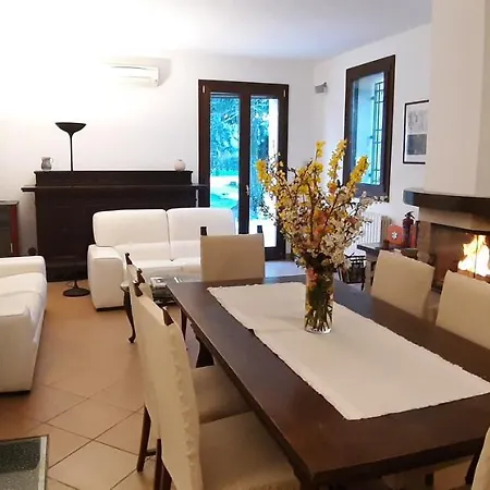 La Torre Di Longara Bed & Breakfast