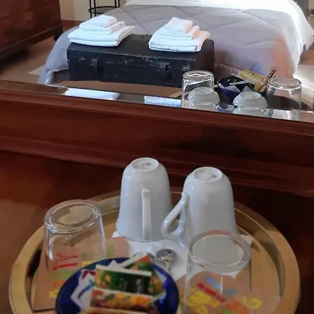 Panzió La Torre Di Longara