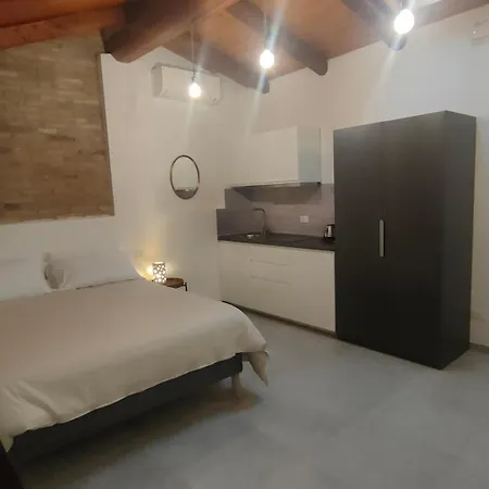 La Torre Di Longara Bed & Breakfast Calderara di Reno