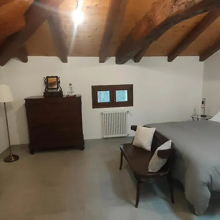 La Torre Di Longara Bed & Breakfast *