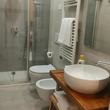 Panzió La Torre Di Longara 4*