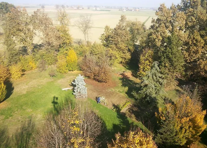 La Torre Di Longara 4* קלדררה די רנו