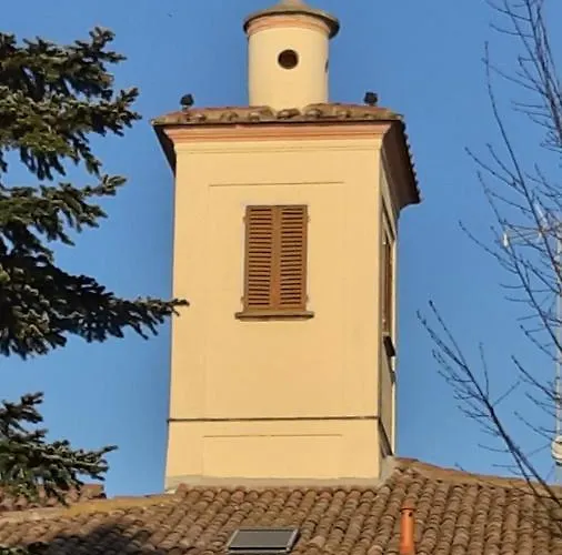 לינה וארוחת בוקר La Torre Di Longara