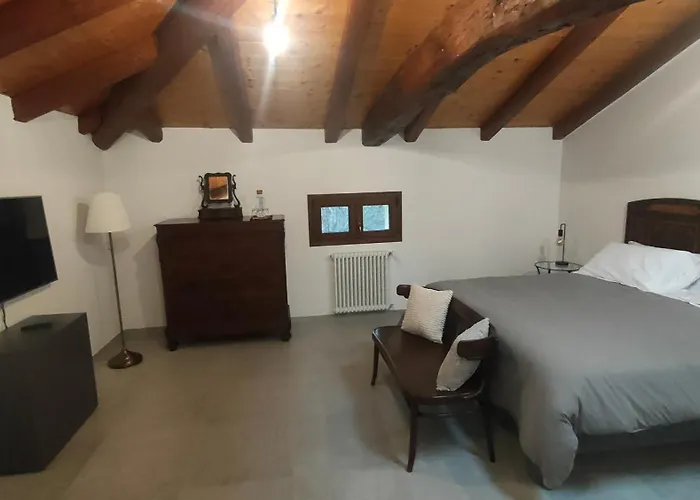 La Torre Di Longara B&B 4*