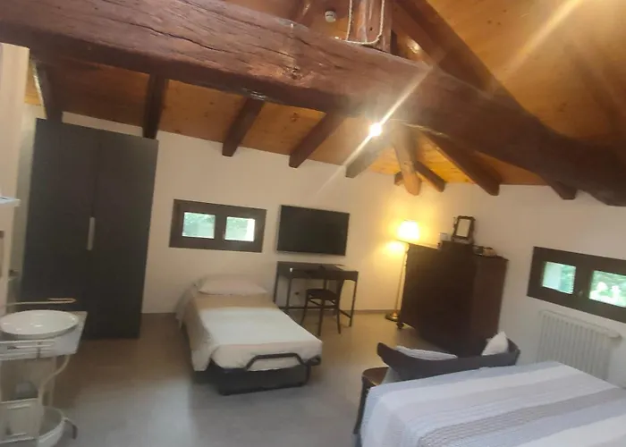 Bed & Breakfast La Torre Di Longara