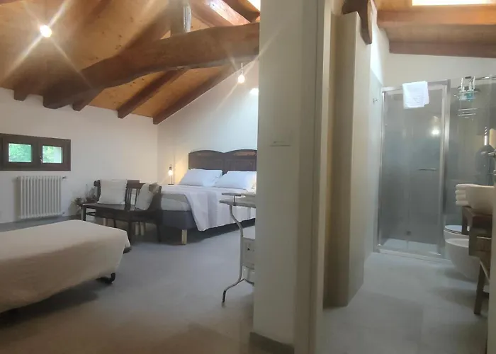 La Torre Di Longara B&B